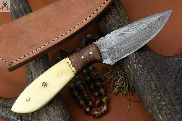 7.5"inches HAND FORGED Full Tang Damascus Steel Skinning Knife + Leather Sheath ZB Knives Store