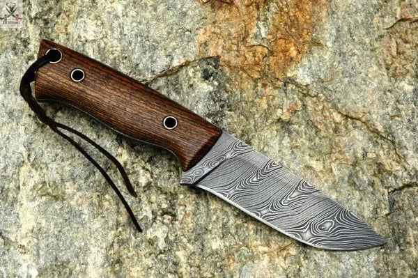 7.5"inches HAND FORGED Full Tang Damascus Steel Skinning Knife + Leather Sheath ZB Knives Store