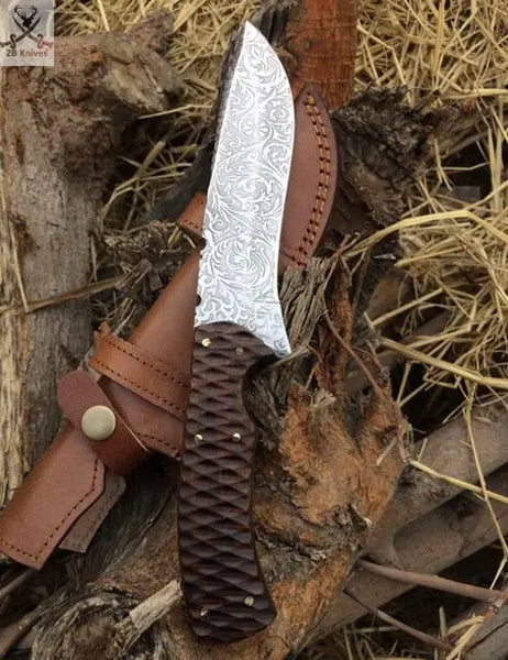 Custom Handmade D2 Steel Engraved Hunting Knife - ZB Knives Store