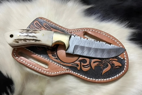 Custom Handmade Cowboy Knife with Damascus Steel Blade & Antler Horn Handle – 8.5"