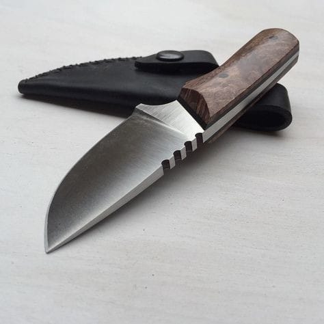 Handmade skinner knife